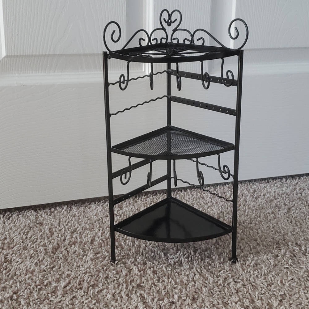 Jewelry organizer